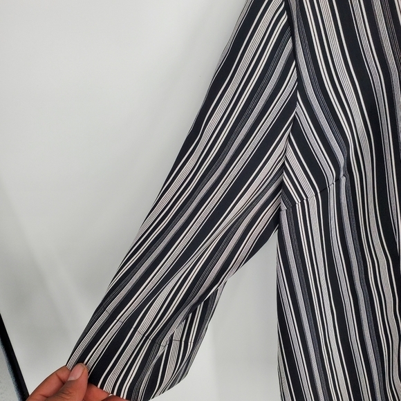 Covington Shirt Women 22W Button Down Blouse Black White Striped Shirt - Picture 7 of 9